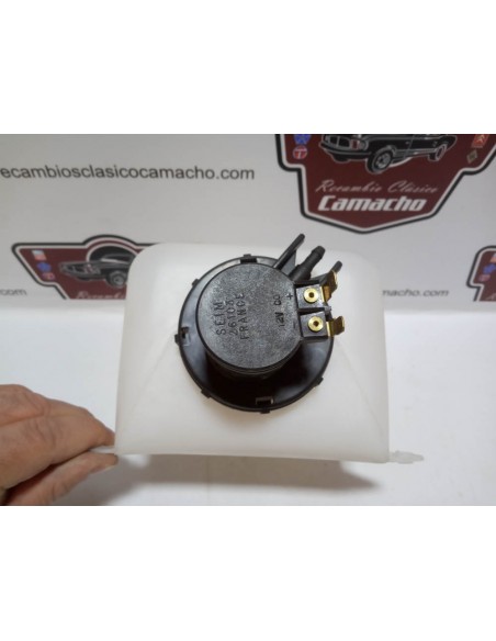 DEPOSITO LIMPIAPARABRISAS CON MOTOR RENAULT 4,5,6,7,12,14,16,17