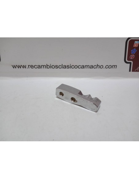 RESBALON CERRADURA PUERTA DERECHA RENAULT 6 Y 12