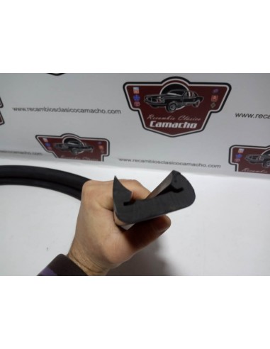 GOMA PARAGOLPES SEAT 124 Y 1430