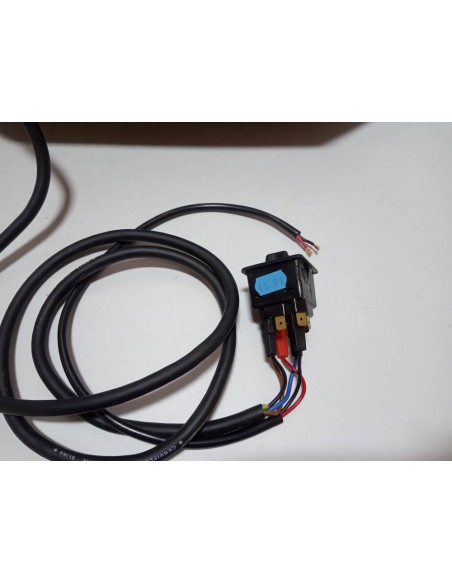 ESPEJO RETROVISOR EXTERIOR DERECHO ELECTRICO CAMION (SIN CALEFACTOR)