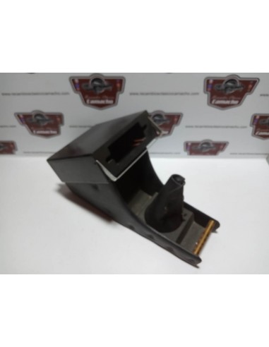 MUEBLE DE RADIO RENAULT 12