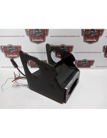 MUEBLE DE RADIO SEAT 127 CASETTE EXTRAIBLE