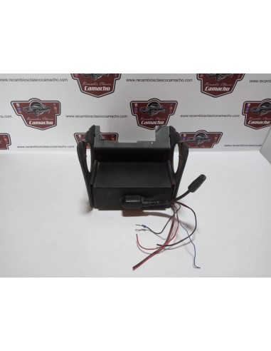 MUEBLE DE RADIO SEAT 127 CASETTE EXTRAIBLE