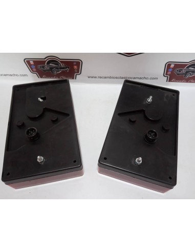 PAREJA PILOTO TRASERO REMOLQUE Y VEHICULO INDUSTRIAL