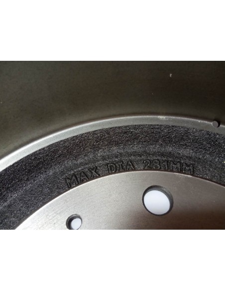 PAREJA TAMBOR DE FRENO TRASERO LAND ROVER SANTANA 90 Y 110