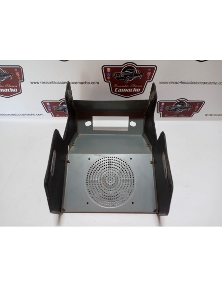 MUEBLE DE RADIO RENAULT 4