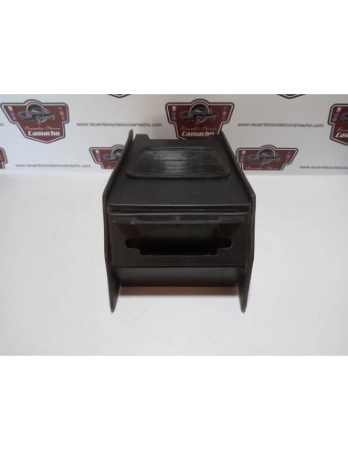 MUEBLE DE RADIO RENAULT 5 Y 7 MODELO CASETTE EXTRAIBLE