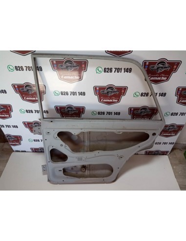PUERTA TRASERA DERECHA SEAT 124 PRIMERA SERIE (REPARADA)