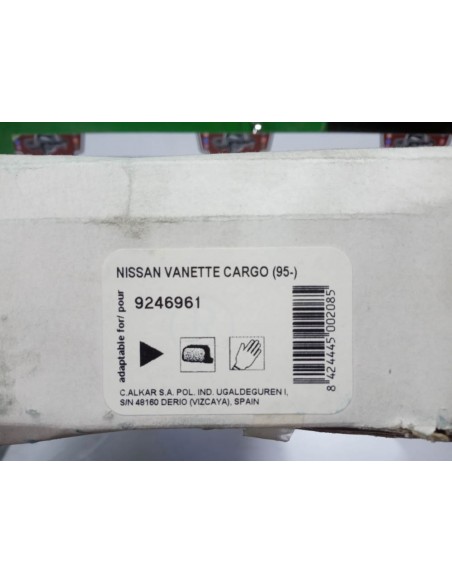 ESPEJO RETROVISOR DERECHO NISSAN VANETTE CARGO (A PARTIR DEL 95)