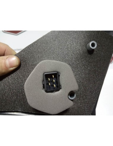 ESPEJO RETROVISOR DERECHO FORD MONDEO (DEL 93 A 2000)