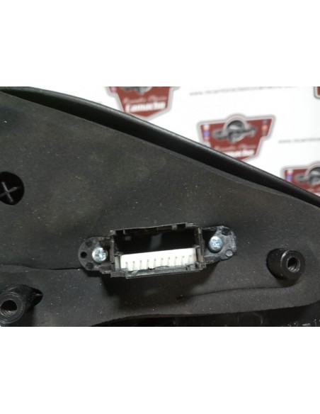 ESPEJO RETROVISOR DERECHO RENAULT MEGANE CLASSIC Y COUPE (DESDE EL 96)