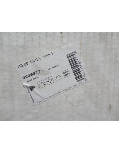 ESPEJO RETROVISOR DERECHO BRAZO MEDIO IVECO DAILY (A PARTIR DEL 99)