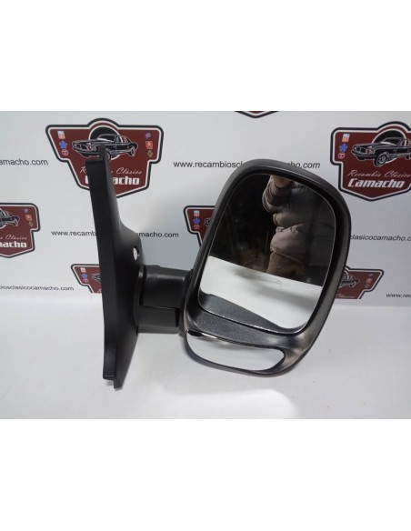 ESPEJO RETROVISOR DERECHO FORD TRANSIT (DEL 94 AL 2000)