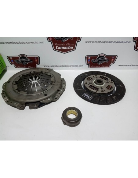 KIT DE EMBRAGUE VOLKSWAGEN CORRADO , GOLF III Y PASSAT 2.0i