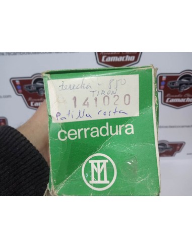 CERRADURA PUERTA DELANTERA DERECHA SEAT 850 (PALANCA CORTA)