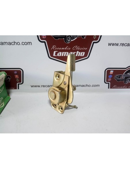 CERRADURA PUERTA DELANTERA DERECHA SEAT 850 (PALANCA LARGA)