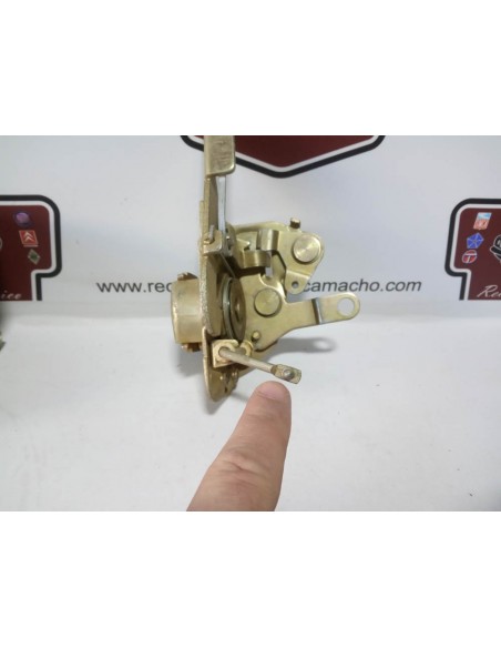 CERRADURA PUERTA DELANTERA DERECHA SEAT 850 (PALANCA LARGA)