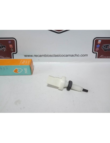 INTERRUPTOR LUZ DE FRENO FIAT UNO , DUCATO,LANCIA Y 10, DELTA,ETC