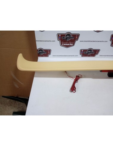 ALERON TRASERO INFERIOR FORD FIESTA MK3 CON LUZ LED