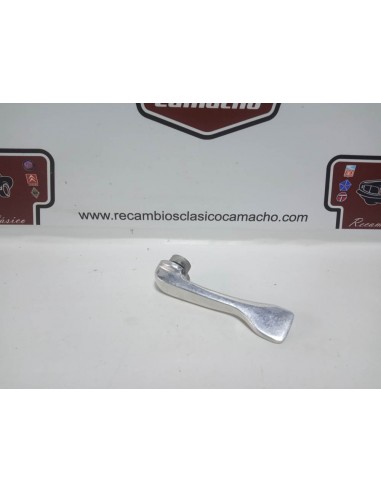 MANILLA INTERIOR APERTURA PUERTA SEAT 600 (ALUMINIO)
