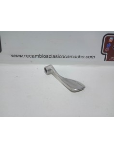 MANETA INTERIOR IZQUIERDA APERTURA PUERTA SEAT 850 (ALUMINIO) 2