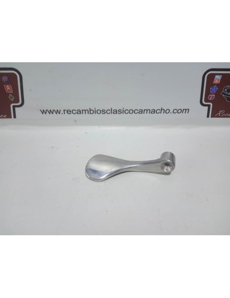 MANETA INTERIOR IZQUIERDA APERTURA PUERTA SEAT 850 (ALUMINIO)
