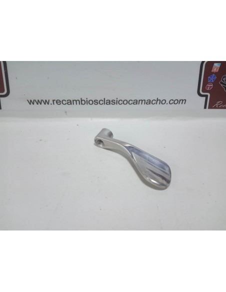 MANETA INTERIOR IZQUIERDA APERTURA PUERTA SEAT 850 (ALUMINIO)