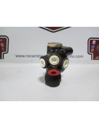 REGULADOR DE FRENADA TRASERA RENAULT 4 Y 6 (4 ENTRADAS)