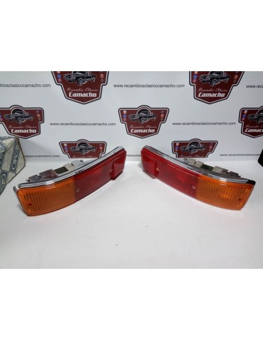 PAREJA PILOTO TRASERO SEAT 127 CON BASE CROMADA (GEMO)