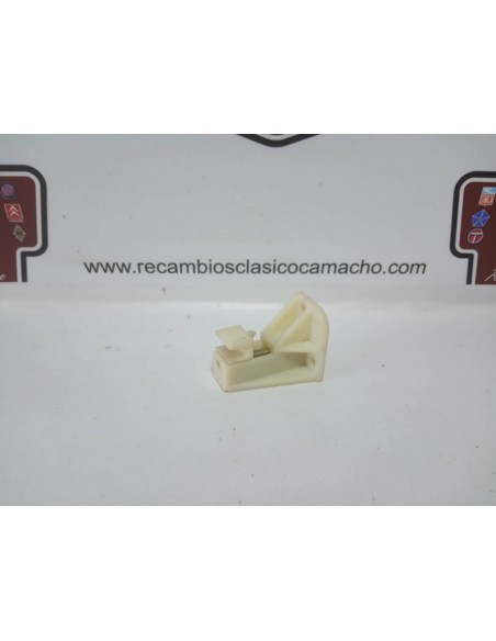 SOPORTE FARO DERECHO COCO RENAULT 5 Y 7 (GRAPA ABIERTA)