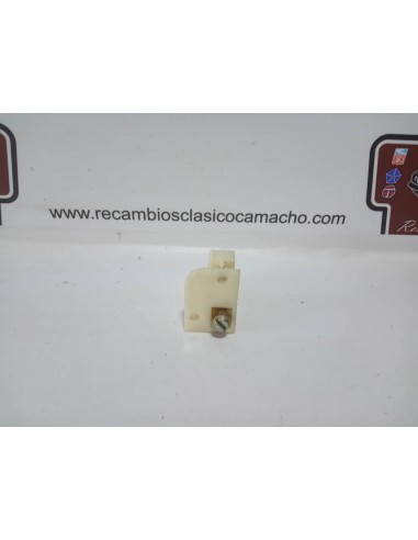 SOPORTE FARO DERECHO COCO RENAULT 5 Y 7 (GRAPA ABIERTA)