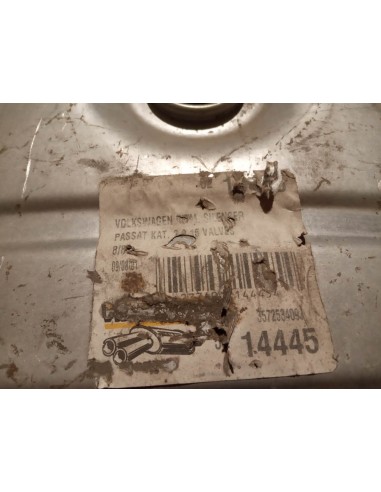 SILENCIOSO INTERMEDIO ESCAPE VOLKSWAGEN PASSAT ( DEL 88 AL 97)