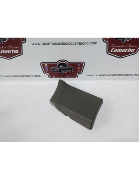 MOLDURA EMBELLECEDOR ALETA DELANTERA IZQUIERDA SEAT 127 Y FURA (GRIS)