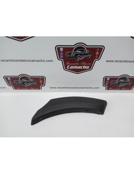 MOLDURA EMBELLECEDOR ALETA TRASERA DERECHA SEAT 131