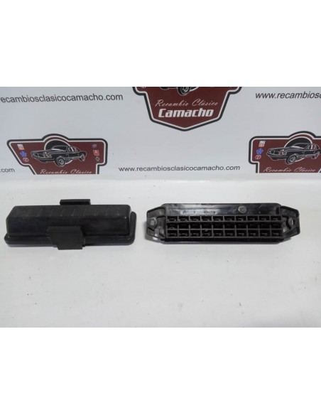 CAJA DE FUSIBLES SEAT 127 Y FURA (10 FUSIBLES Y 30 TERMINALES)