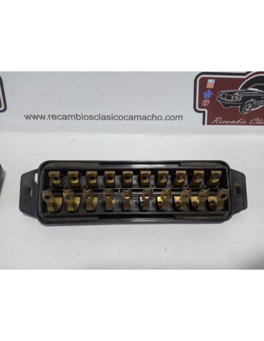 CAJA DE FUSIBLES SEAT 127 Y FURA (10 FUSIBLES Y 30 TERMINALES)