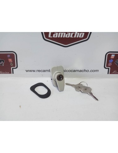 MANILLA PORTON TRASERO RENAULT 4 CLAN CON LLAVES