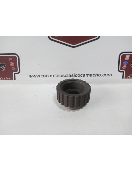Piñón de cigueñal distribución Seat 124 , 1430, 131 y 132 (cuello largo)