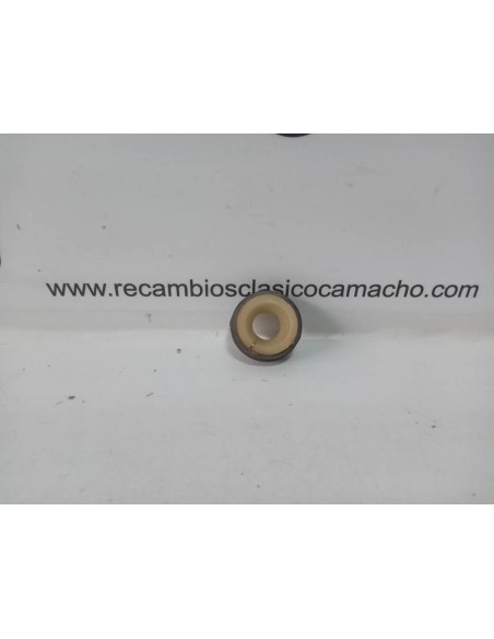 Casquillo guía inferior palanca de cambios Renault 4 antiguo