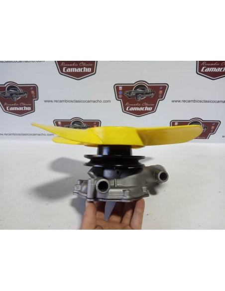 Bomba de agua Seat 1500 gasolina con polea y aspas fijas