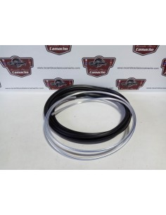 Goma luneta trasera Renault 4 con junquillo cromado incluido