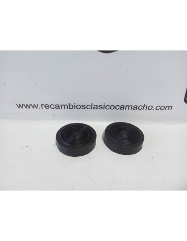 Pareja goma cubre pedal freno y embrague Renault 4/4 , Gordini , etc
