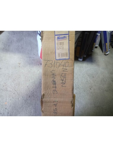 Radiador refrigeración de motor Nissan Vanette motor 2.0 Diesel