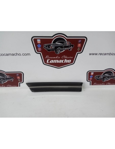 Moldura embellecedor aleta delantera izquierda Citroen GS y GSA