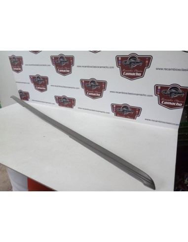 Moldura embellecedor capó delantero Seat Fura segunda serie