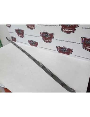 Moldura embellecedor capó delantero Seat Fura segunda serie