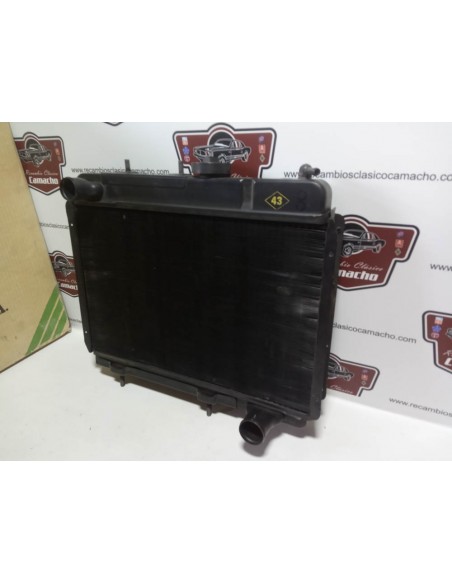Radiador refrigeración de motor Renault 6 primera serie