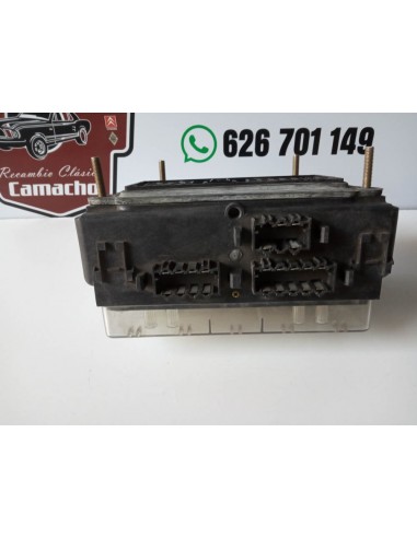 CAJA FUSIBLES SEAT 131 L Y E PRIMERA SERIE