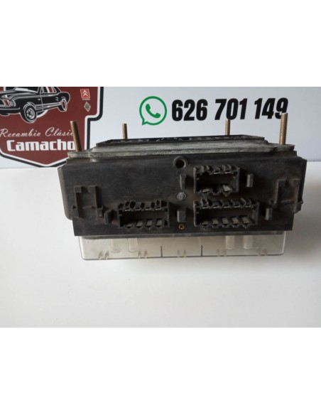 CAJA FUSIBLES SEAT 131 L Y E PRIMERA SERIE