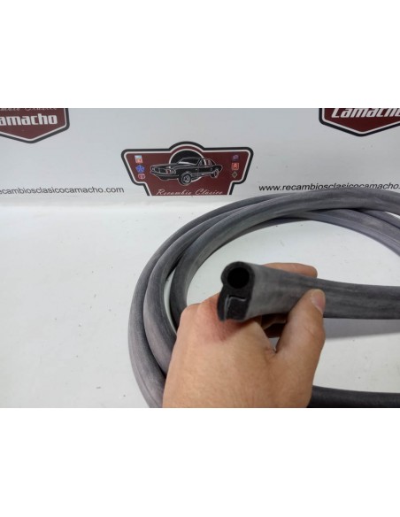 Goma contorno de maletero Seat 124 y 1430 ( 4 metros )